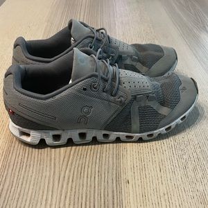 On Women’s Cloudsurfer Authentic Sneakers | Running or Jogging Shoes | Tennis